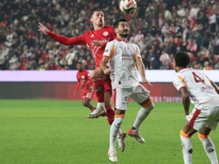 Galatasaray - Antalyaspor maçının ilk 11'leri