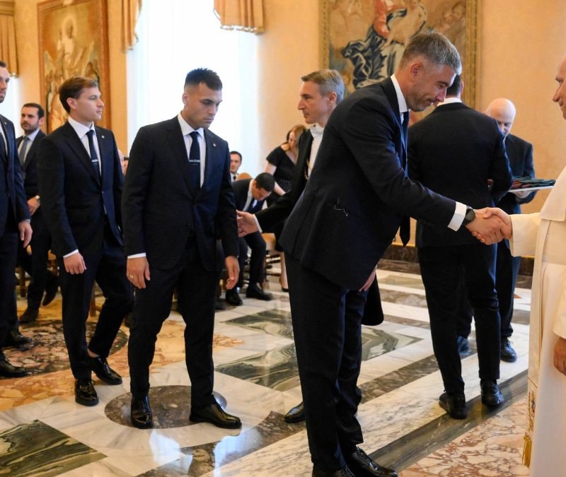 Inter Papa'yı ziyaret etti: Hakan Çalhanoğlu katılmadı