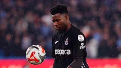 Trabzonspor'da Andre Onana oyuna devam edemedi