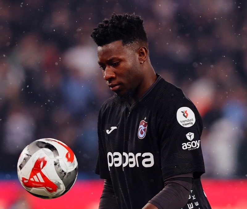 Trabzonspor'da Andre Onana oyuna devam edemedi