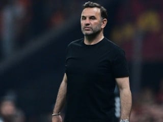 Okan Buruk hem futbolcu hem de teknik direktör olarak üst üste dört şampiyonluk yaşadı