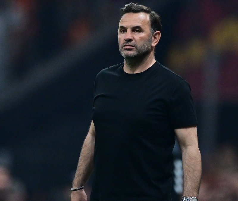 Okan Buruk hem futbolcu hem de teknik direktör olarak üst üste dört şampiyonluk yaşadı