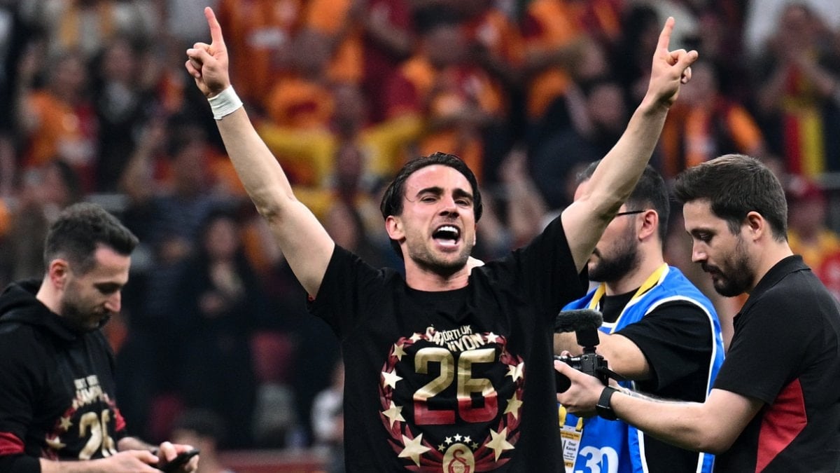 Yunus Akgün: Galatasaray her sene şampiyonluğu kovalayacak