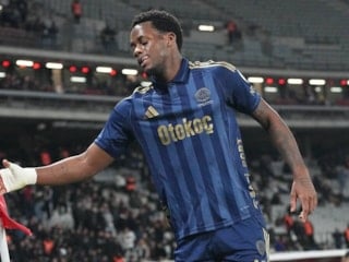 Jhon Duran'dan Fenerbahçe taraftarını kızdıran beğeni!