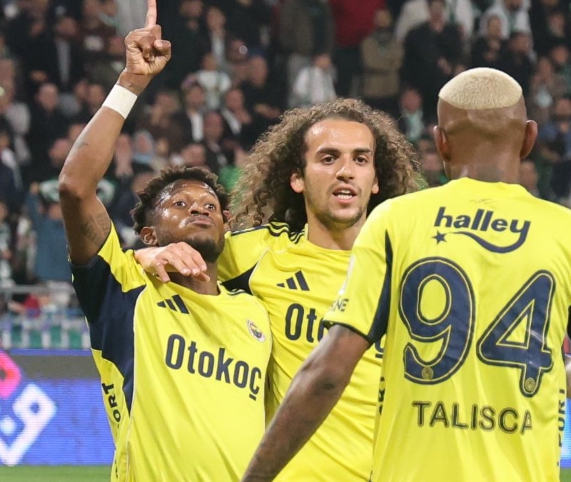 Fenerbahçe, bu sezonu da ikinci bitirdi