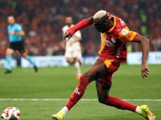 Victor Osimhen bu sezonki gol sayısını 22’ye yükseltti