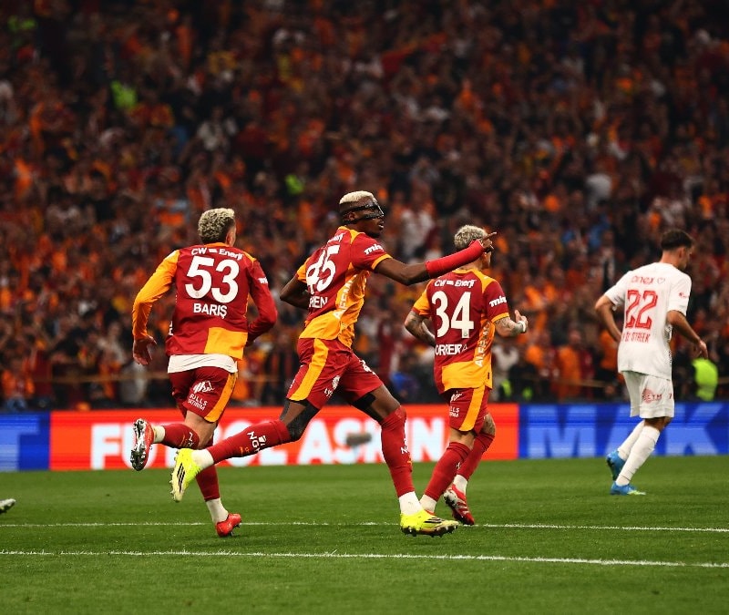Galatasaray ligde evinde kaybetmiyor