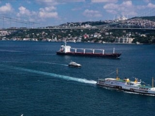 İstanbul Boğazı’ndan 3 ayda 9 bin 195 gemi geçti