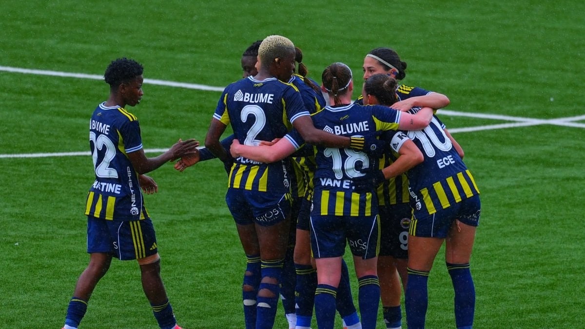 Kadın Futbol Süper Ligi'nde şampiyon Fenerbahçe oldu