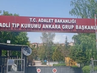 Ankara'da cezaevinden izinli çıkan ağabeyini bıçaklayarak öldürdü