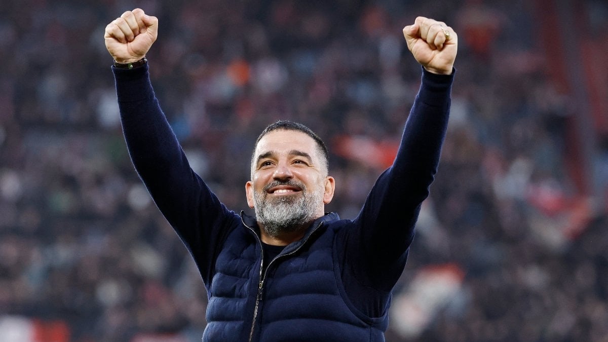Arda Turan'ın takımı Shakhtar Donetsk, Ukrayna'da şampiyon oldu