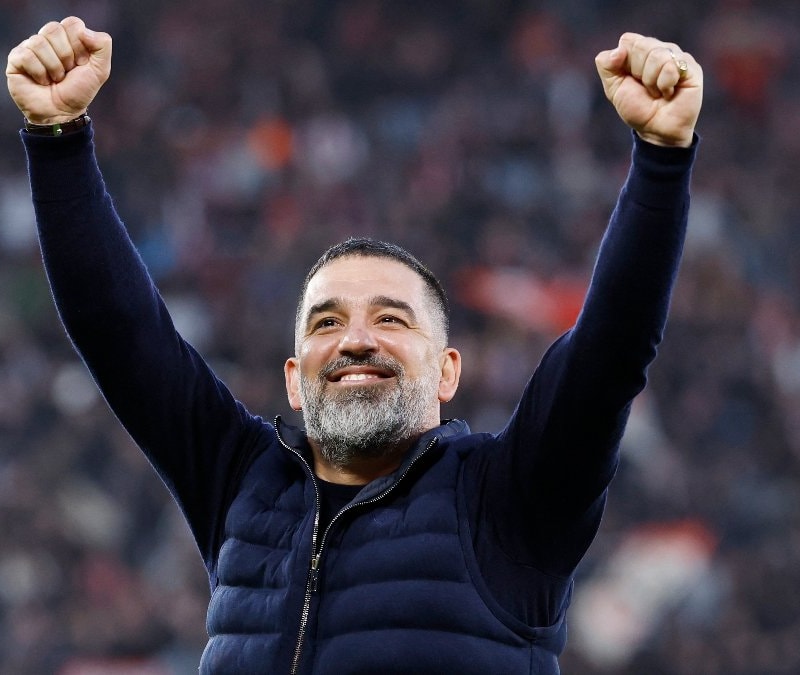 Arda Turan'ın takımı Shakhtar Donetsk, Ukrayna'da şampiyon oldu