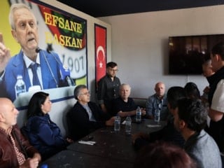 Aziz Yıldırım, boksörlerle bir araya geldi