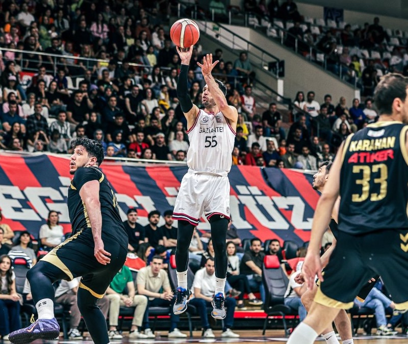 Gaziantep Basketbol, Konya Büyükşehir Belediyespor'u yendi