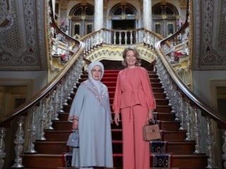 Emine Erdoğan, Belçika Kraliçesi Mathilde'yle bir araya geldi