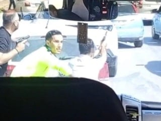 Gaziantep’te taksiyi rehin alıp polisle çatışan şüpheli gözaltına alındı