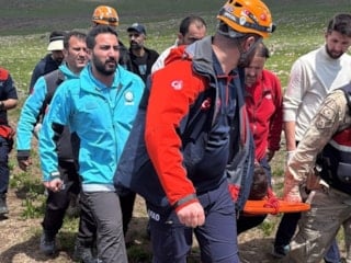 Van'da kayalık alandan düşen çocuk hastaneye kaldırıldı