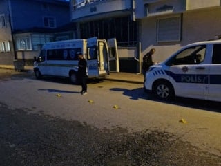 Çorum'da tartıştığı şahsı bacağından bıçakladı