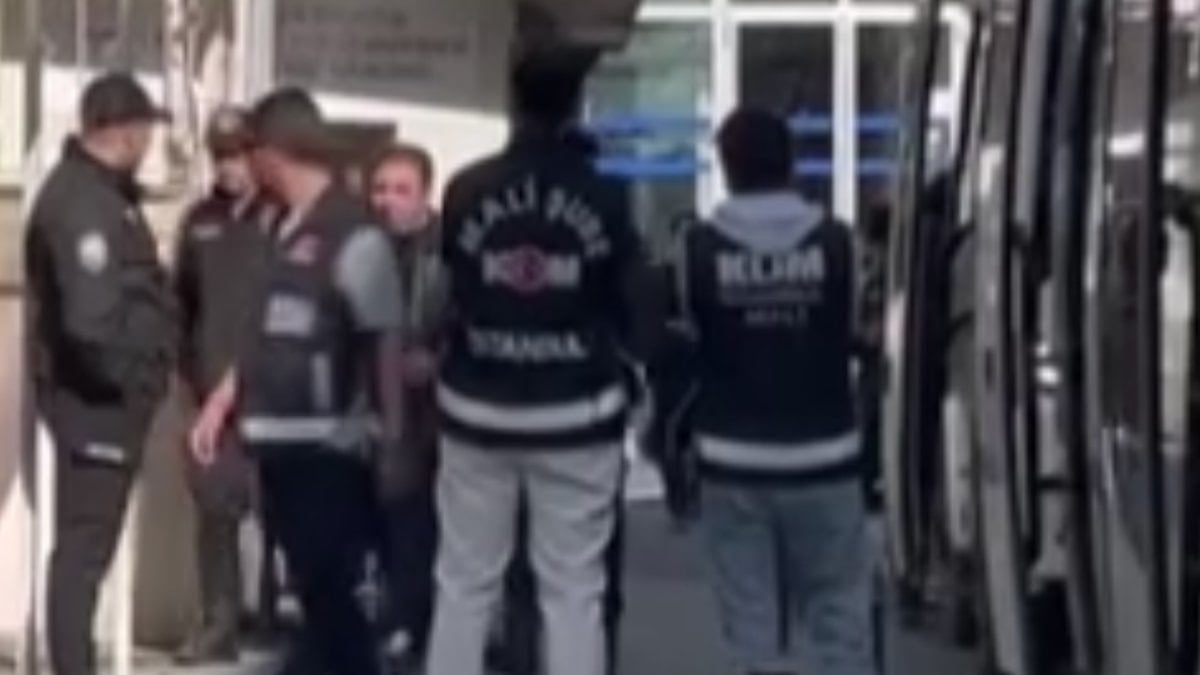 İBB soruşturmasında gözaltına alınanlar adliyede