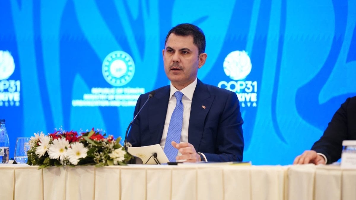 Murat Kurum Hatay'dan paylaştı: Birileri hükümet enkazın altında kalır diye bekledi