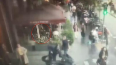 İstanbul'daki cep telefonu hırsızı sıkı takip ile yakalandı