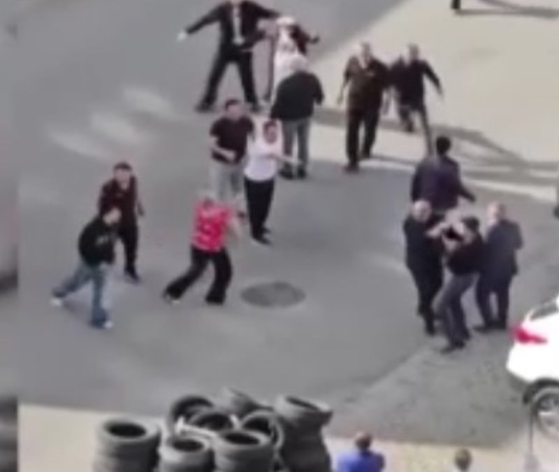 Ankara'da kavgayı 'anne terliği' bitirdi