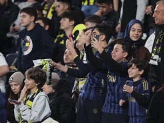 Fenerbahçe'den 18 yaş altı ve kadın taraftarlara ücretsiz bilet