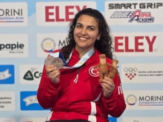 Şevval İlayda Tarhan'dan Avrupa Şampiyonası'nda bronz madalya