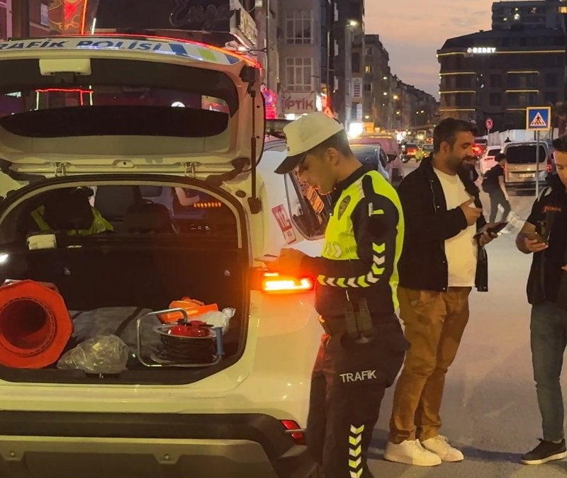 İstanbul'da modifiye edilmiş araçların sürücülerine ceza