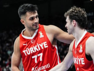 A Milli Erkek Basketbol Takımı'nın İsviçre maçı biletleri satışta