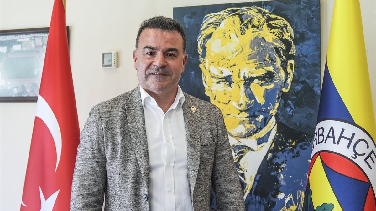 Fenerbahçe'nin kadın basketbol ve kadın futbolda 5 kupa gururu