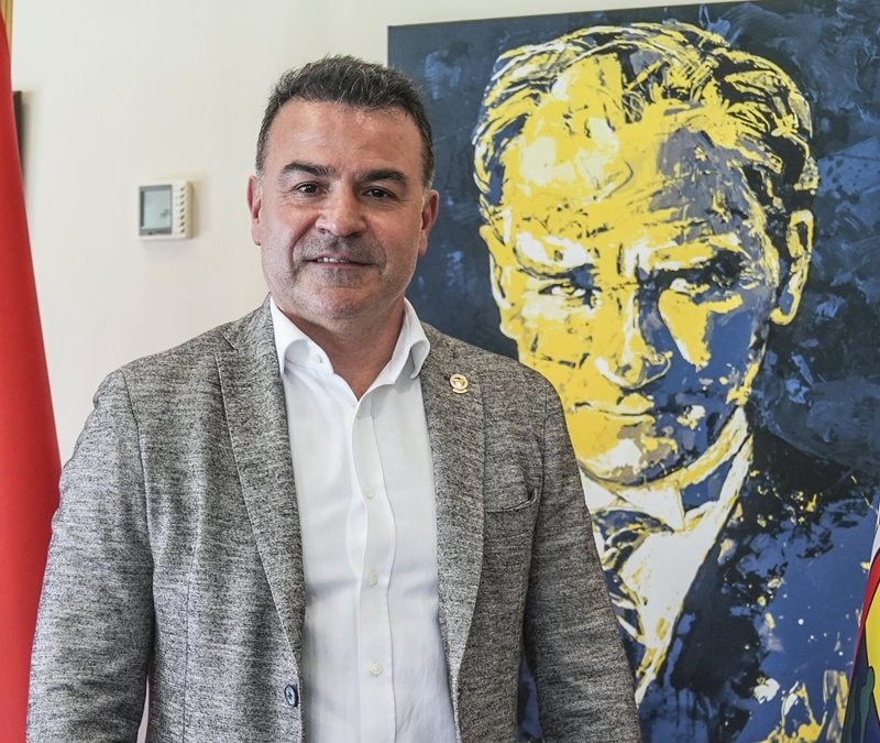 Fenerbahçe'nin kadın basketbol ve kadın futbolda 5 kupa gururu