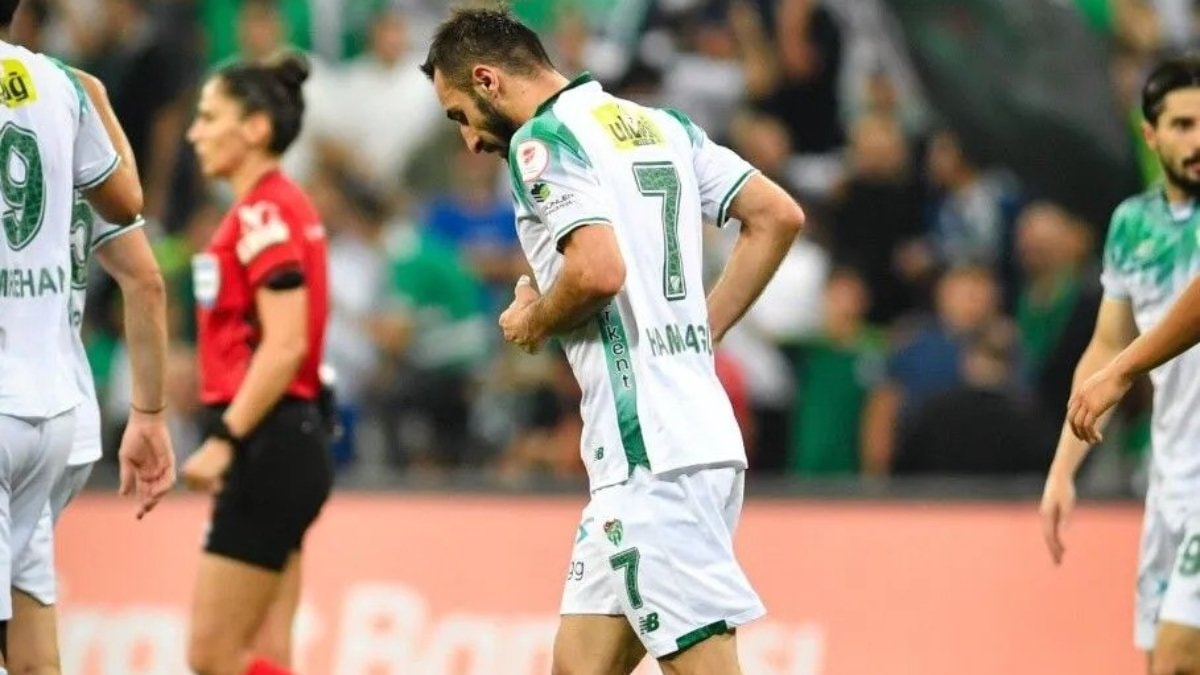 Bursaspor'da Hamza Gür'le yollar ayrıldı