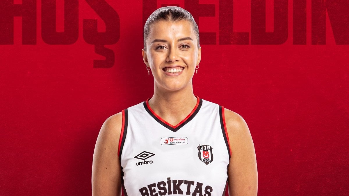 Beşiktaş Kadın Voleybol Takımı, Simay Kurt'u transfer etti