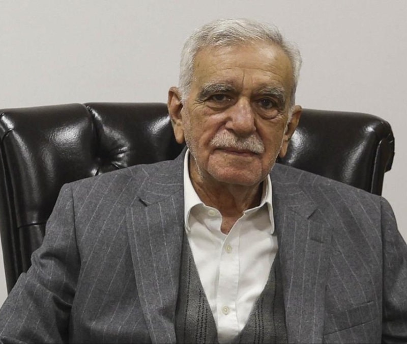 Mustafa Destici ile Ahmet Türk arasında 'Kürdistan' gerginliği: 