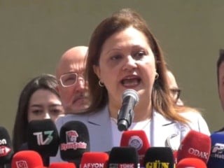 Afyonkarahisar'a dönen Burcu Köksal'a destek: Başkanım yanındayız