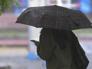 Birçok bölgede gök gürültülü sağanaklar görülecek: Batıda güneş açıyor