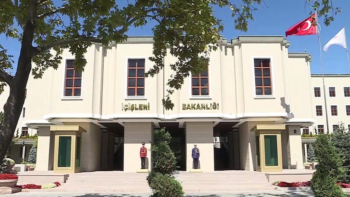 İçişleri Bakanlığı'nda görevde yükselme şartları güncellendi