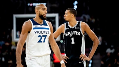 Timberwolves'u yenen Spurs, seride 3-2 öne geçti
