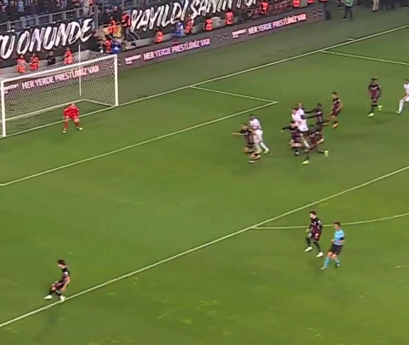 Ernest Muçi'den Gençlerbirliği'ne harika gol!
