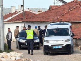 Eskişehir'de arazi anlaşmazlığında kan aktı: Amcasını tüfekle öldürdü