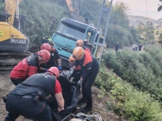 Rize'de kamyon kazasında 1 kişi öldü