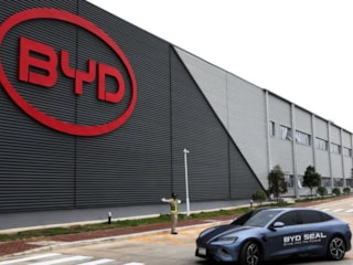 BYD, Avrupa'da fabrika kurmak için görüşmelere başladı