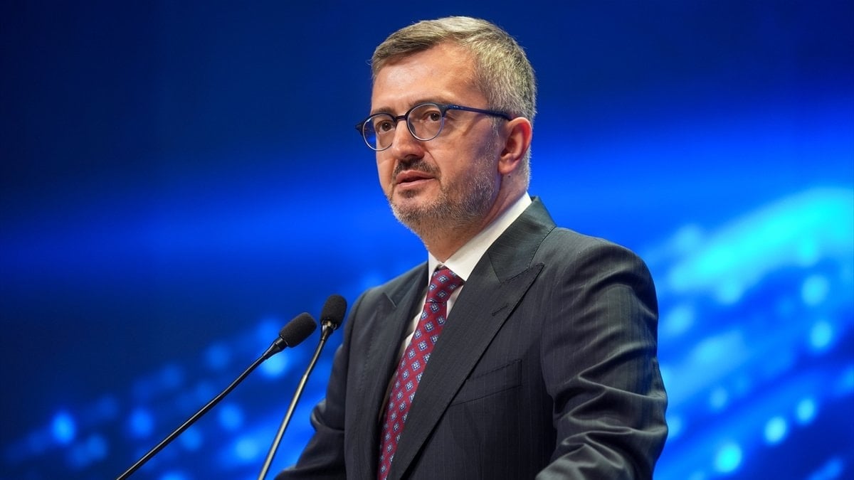 Burhanettin Duran'dan, Mescid-i Aksa baskınına kınama mesajı