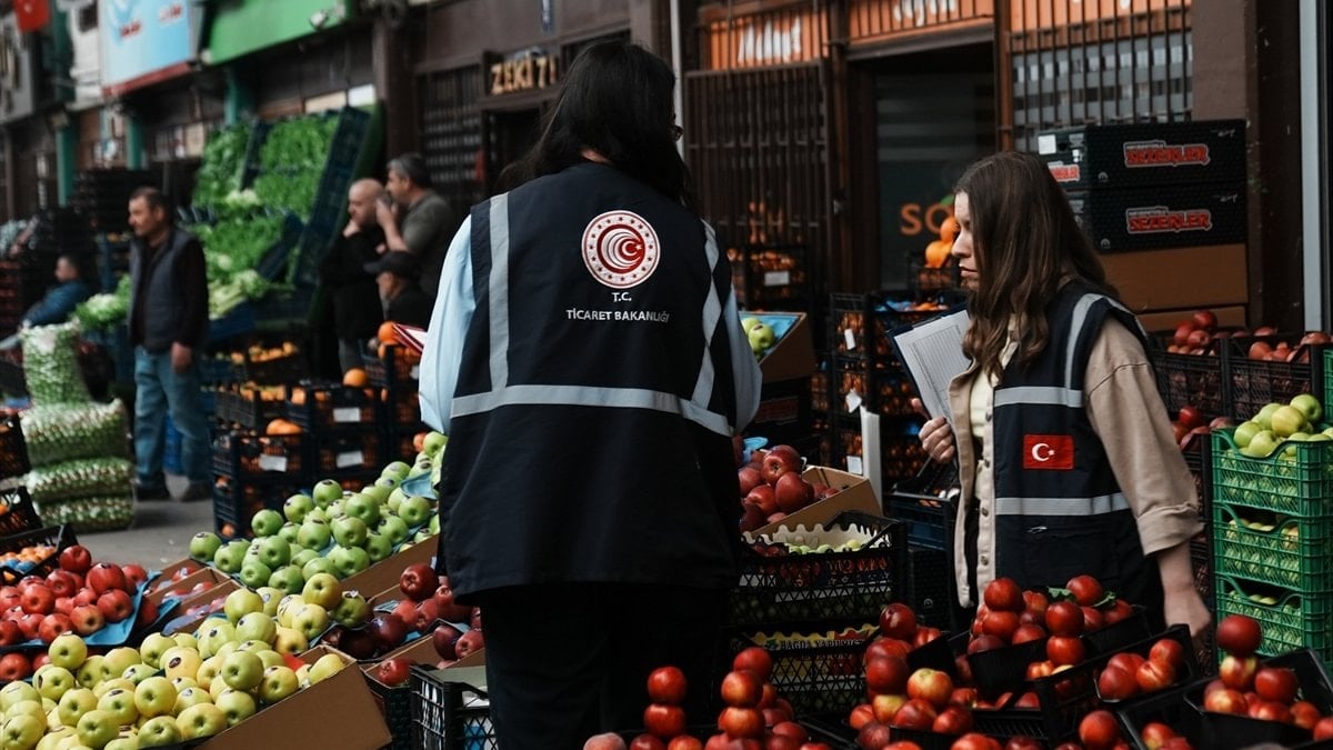 Kurban Bayramı öncesi Ankara'da otogar ve halde fiyat denetimi