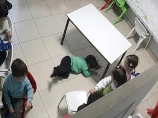 Kırıkkale'de 2,5 yaşındaki çocuğu darbeden kreş eğitmenine hapis cezası