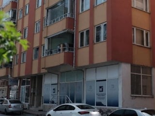 Kastamonu'da üniversiteli yarı çıplak camdan atladı: Evdeki araştırma görevlisi tutuklandı