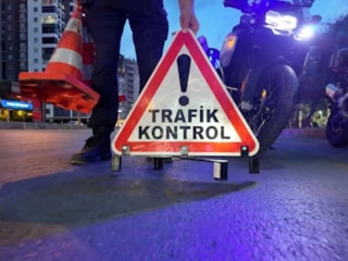 Mersin'de trafikte kural ihlali yapan sürücülere ceza yağdı