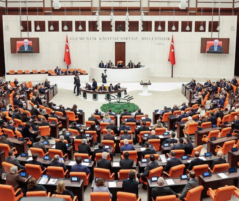 TBMM'de kabul edildi: Yurt dışındaki kazancını Türkiye'ye getirene 20 yıl vergi yok