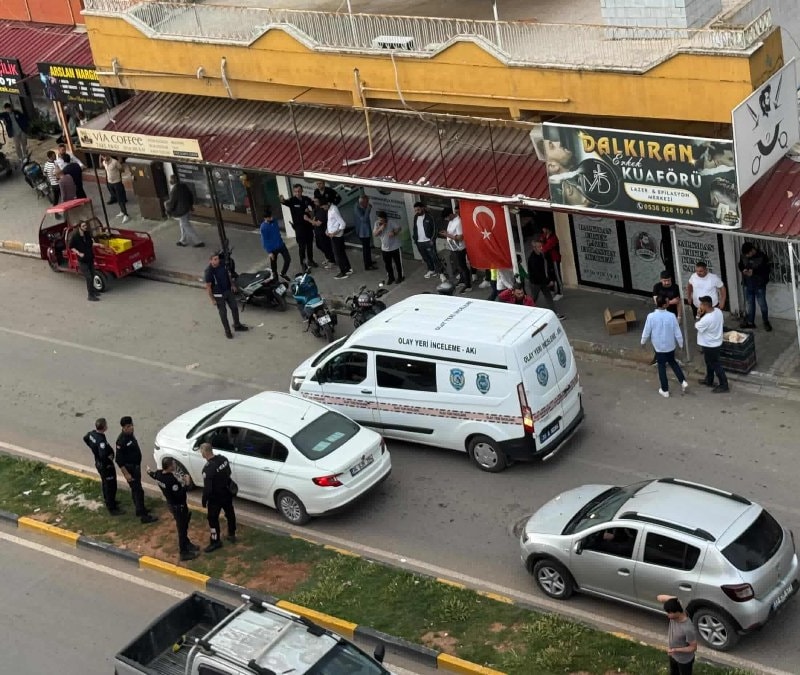 Hatay'da döviz bürosuna ateş açıldı